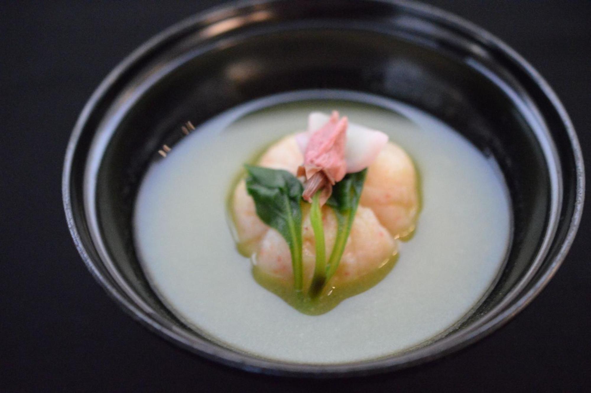 Ryokan Tokachigawa Moor Onsen Seijyakubow 5*